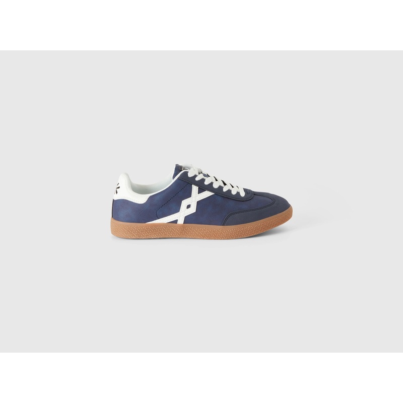 Dark Blue Low-Top Sneakers