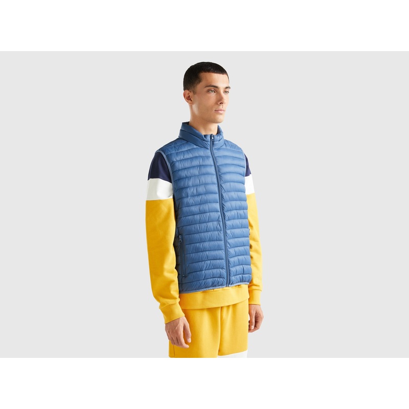Sleeveless Puffer Jacket With Recycled Wadding
