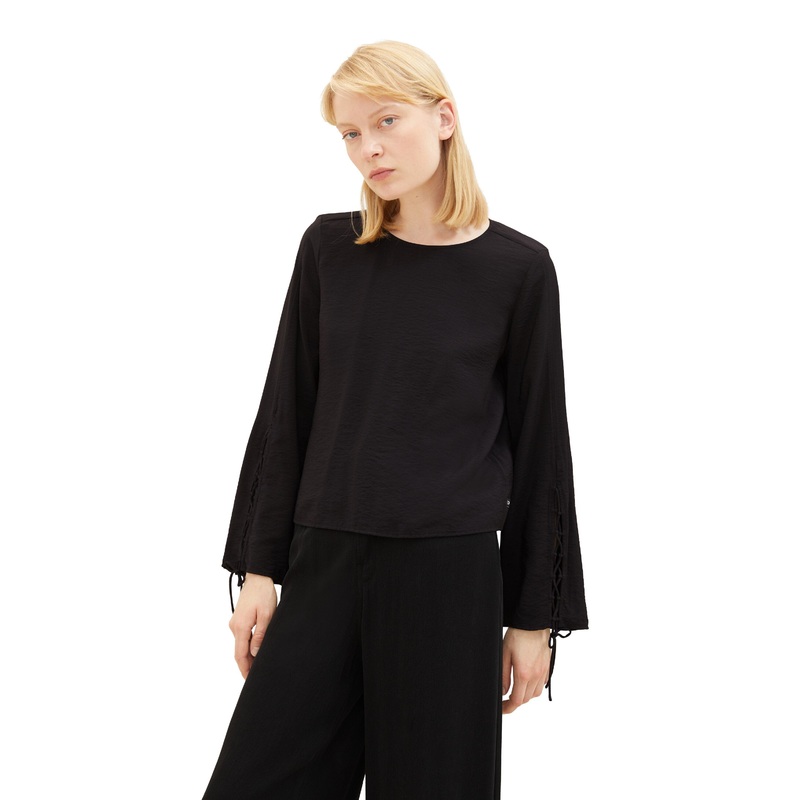 Cropped Long Sleeve  Blouse With Sleeve Design