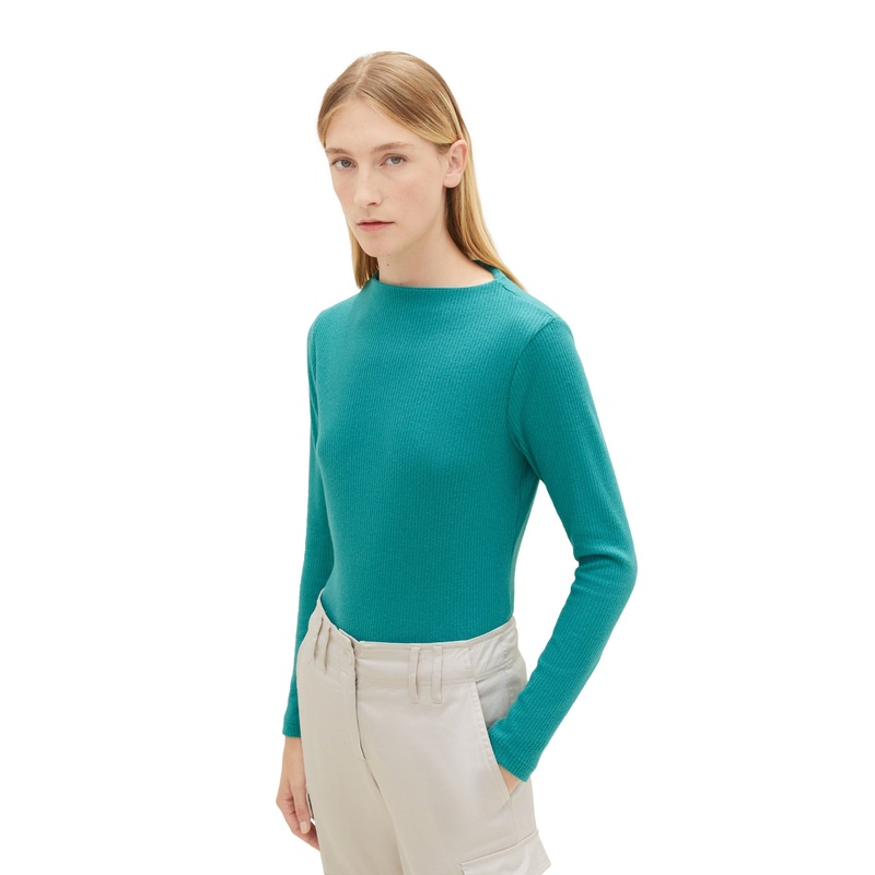 Long Sleeve T-Shirt With Round Neckline