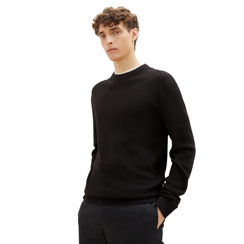 Structured Doublelayer Knit Pullover