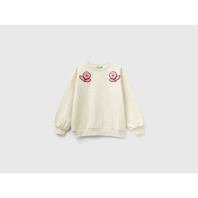 Sweatshirt With Flower Patch