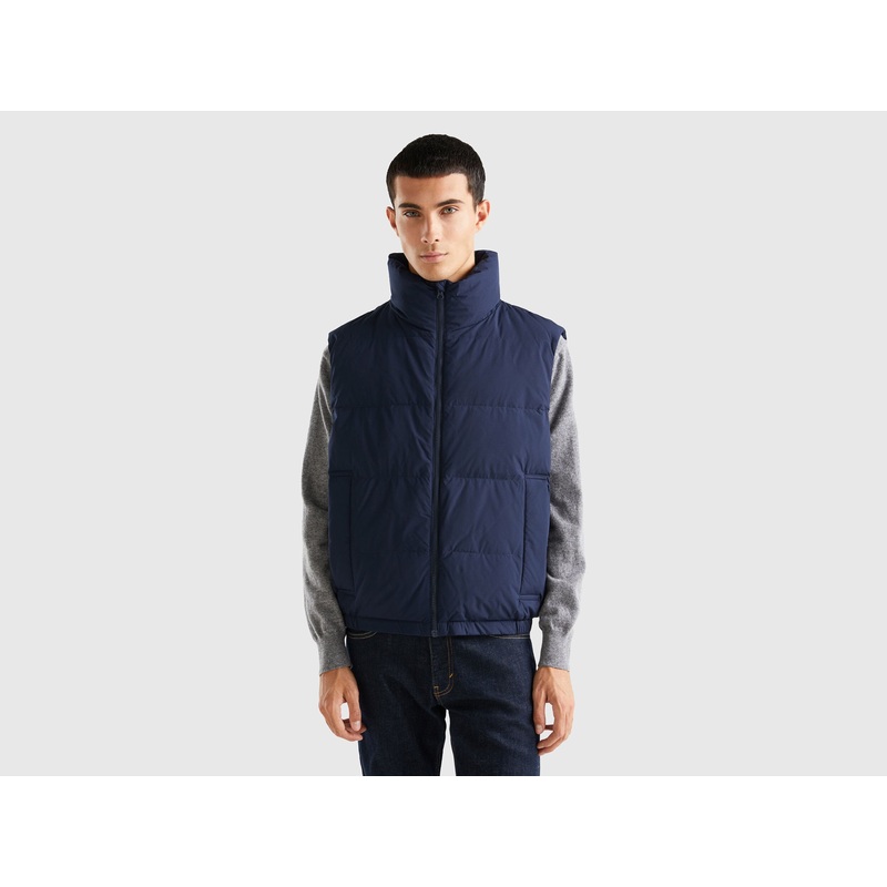 Sleeveless Padded Jacket With Recycled Down
