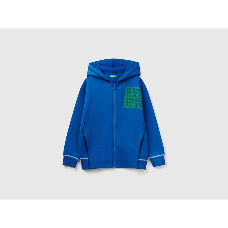 Warm Oversized Sweatshirt With Zip