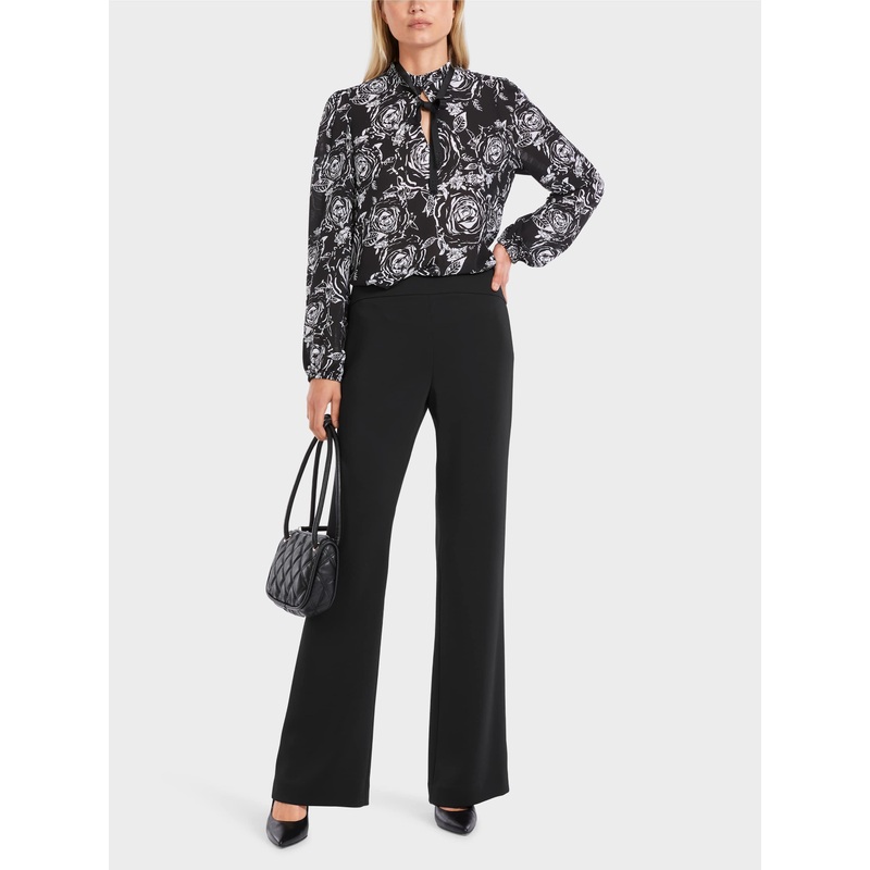 Fuyu Pants With Flared Leg