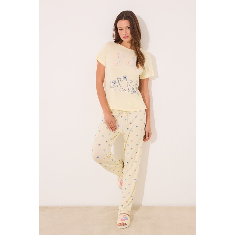 Yellow Soft Touch Viscose Pyjamas "Sesame Street"