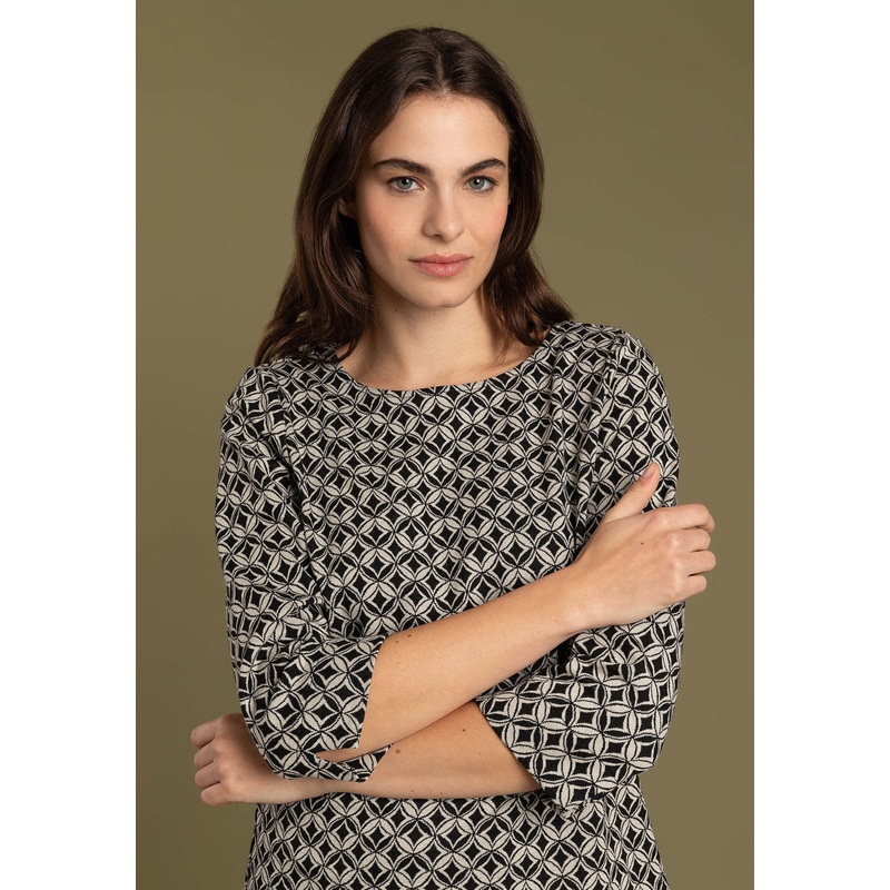 Black/Ecru Jersey Top