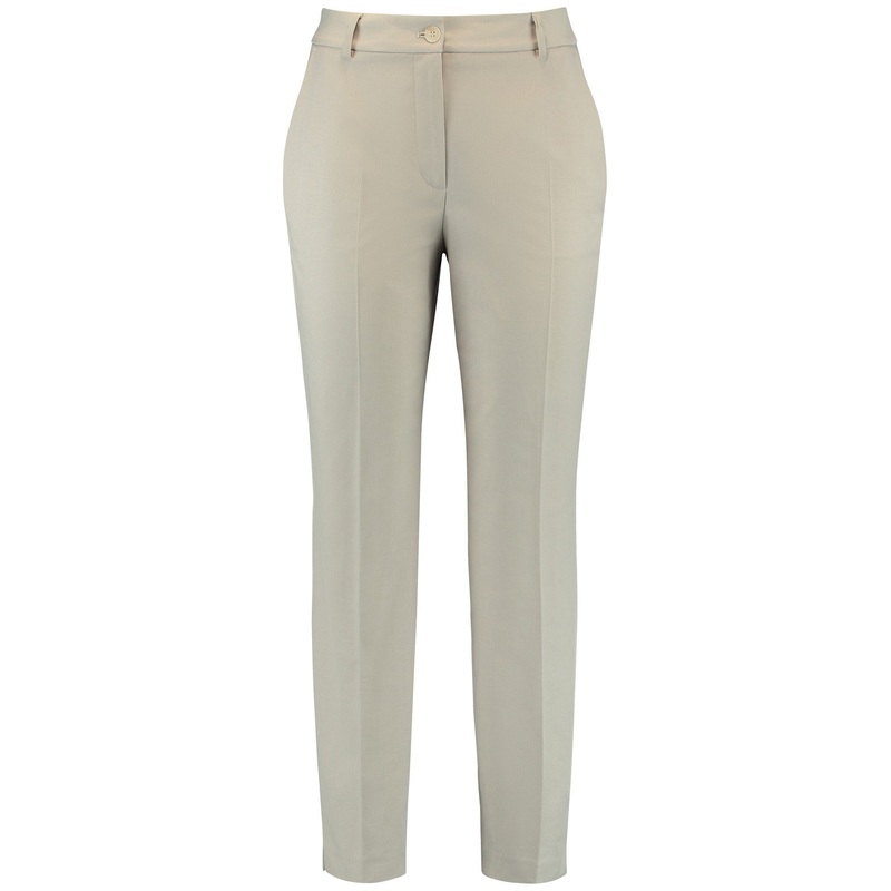Straight Elegant Trousers With Pressed Pleats