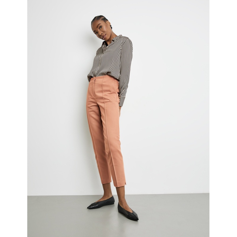 Trousers With Stretch For Comfort And Vertical Pintucks