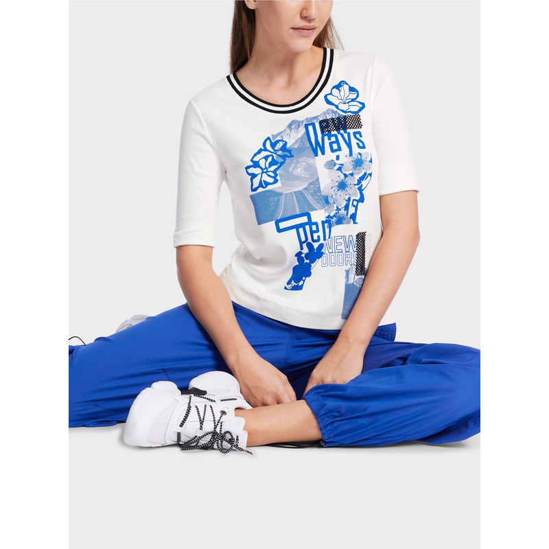 T-Shirt With Print And Sleeves