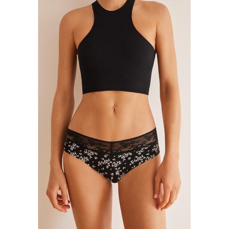 Black Wide Brief