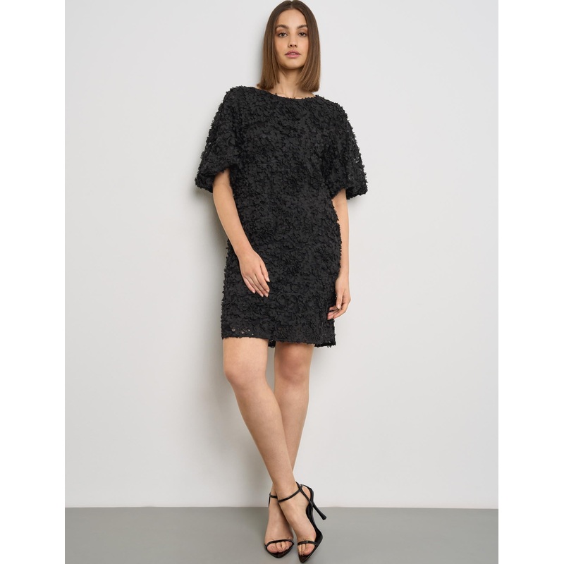 Lace Dress With Impressive Floral Decoration