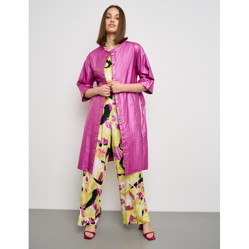 Lightweight Coat With A Shiny Finish