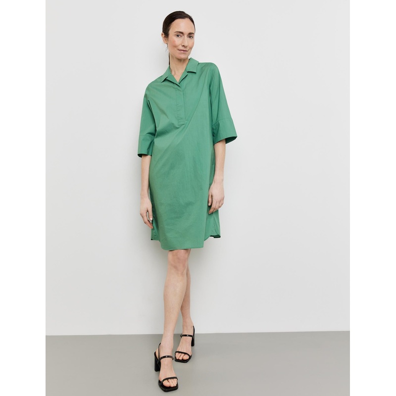 Casual Linen Dress With An Inverted Pleat
