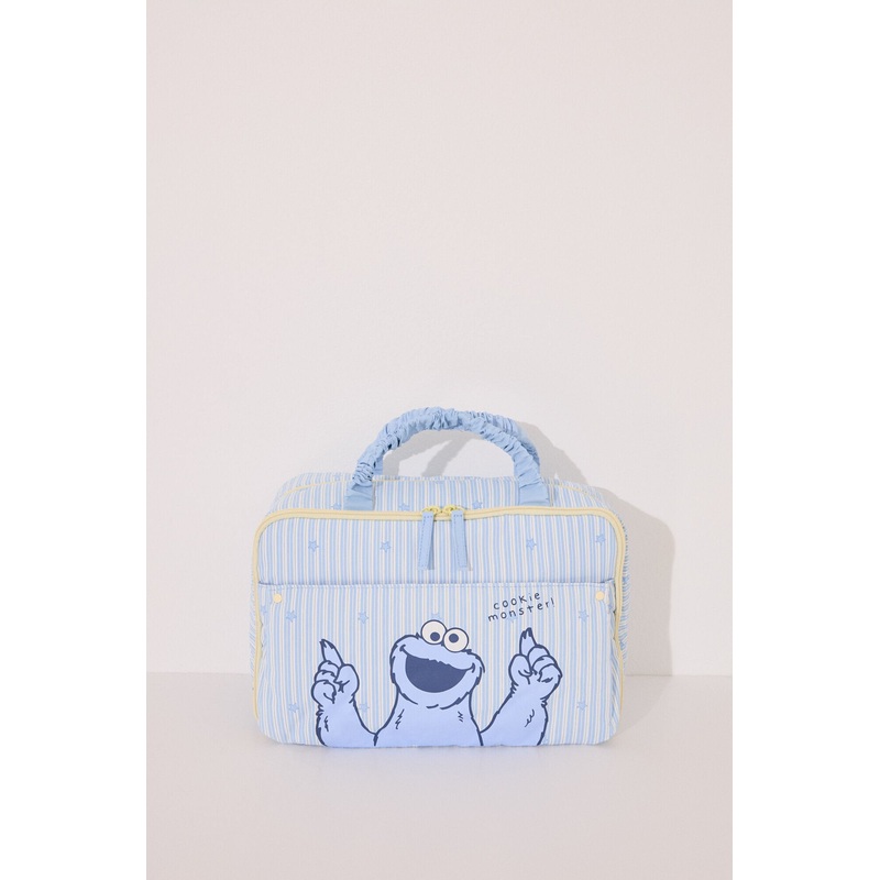 Large Padded Toiletry Vanity Case "Sesame Street"