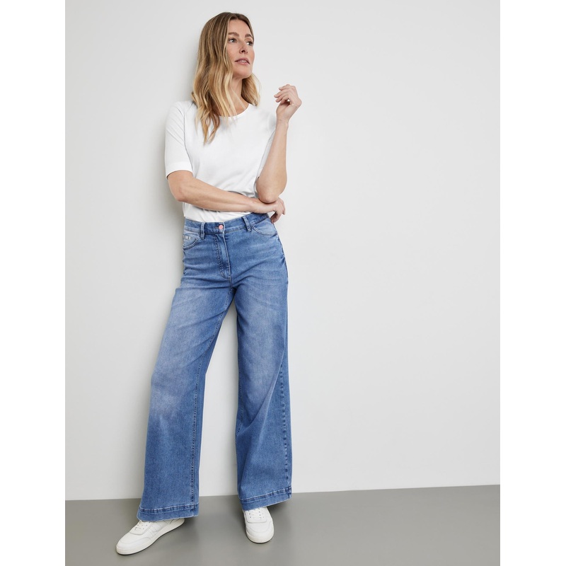 Mirja Wide Leg Jeans With Embroidery
