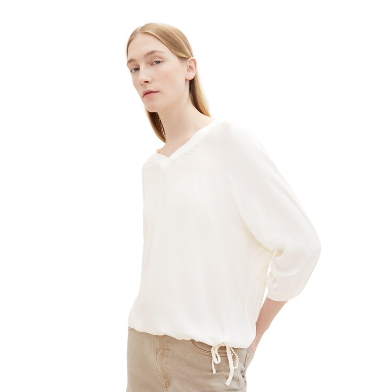 T-Shirt V-Neck Batwing