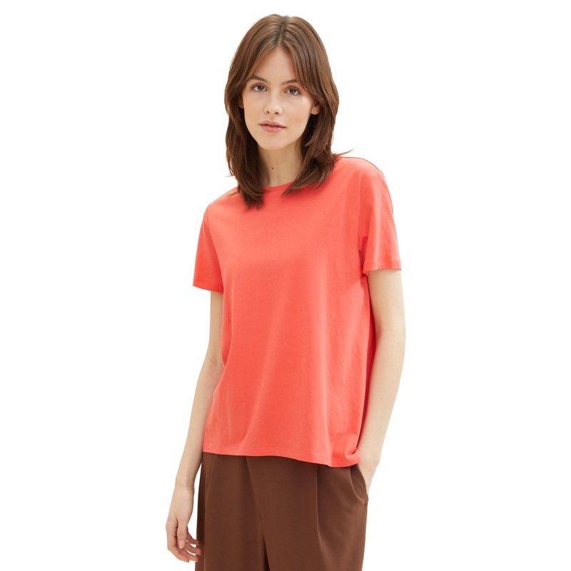 Loose T-Shirt With High-Low