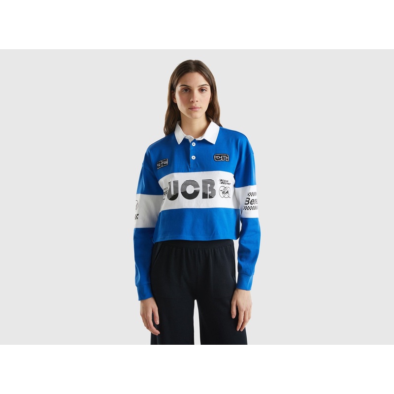 Cropped Blue Polo With Patch And Prints