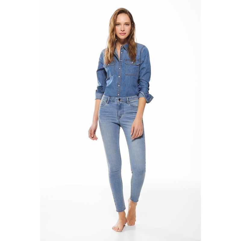 Light Wash Skinny Fit Jeans