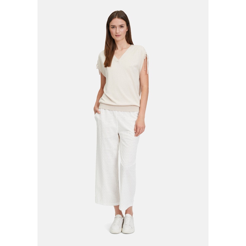 Pull-On Trousers With Lace