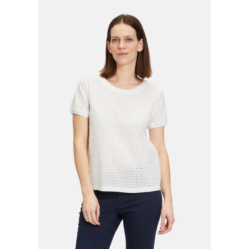 White T-Shirt With Embroidery