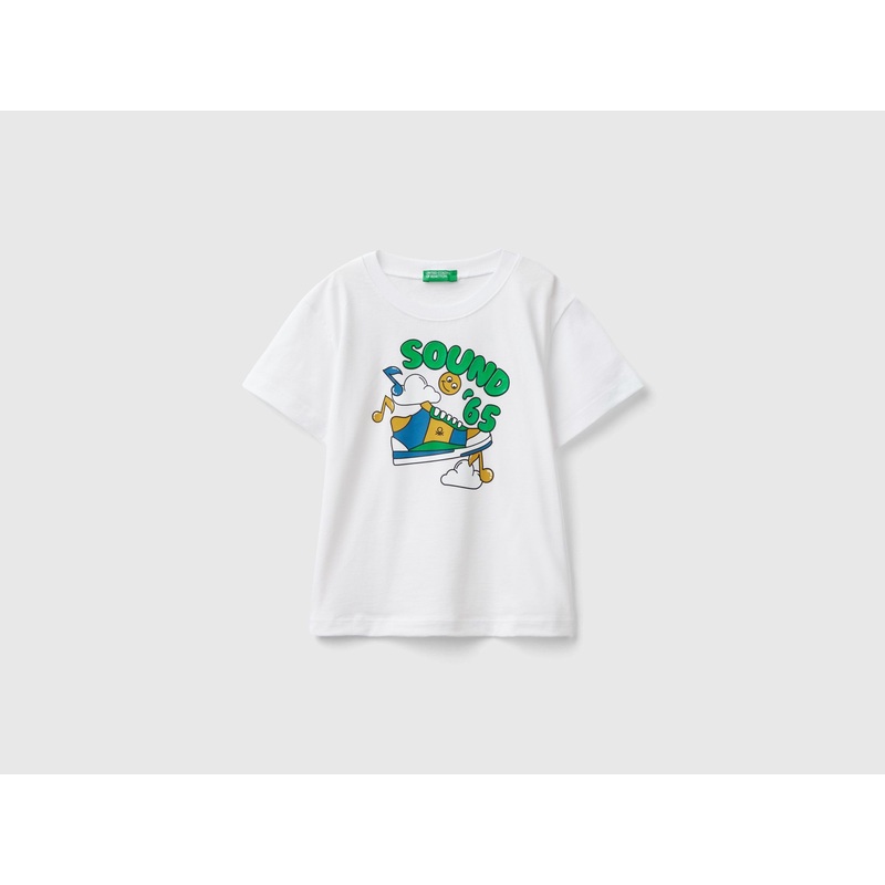 T-Shirt With Embossed Print