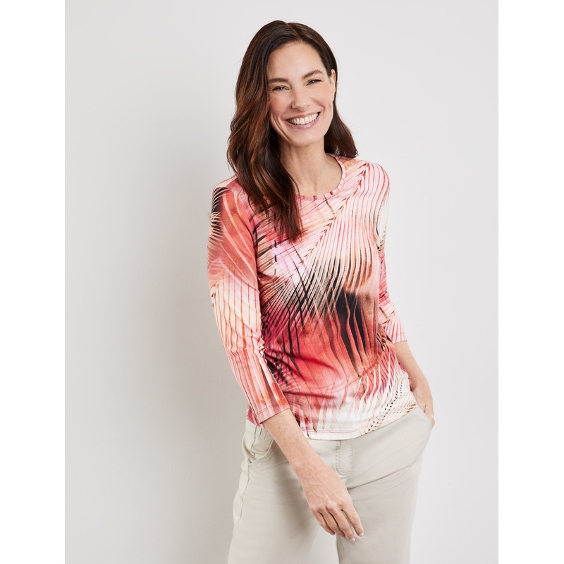 Patterned T-Shirt With 3/4 Sleeve