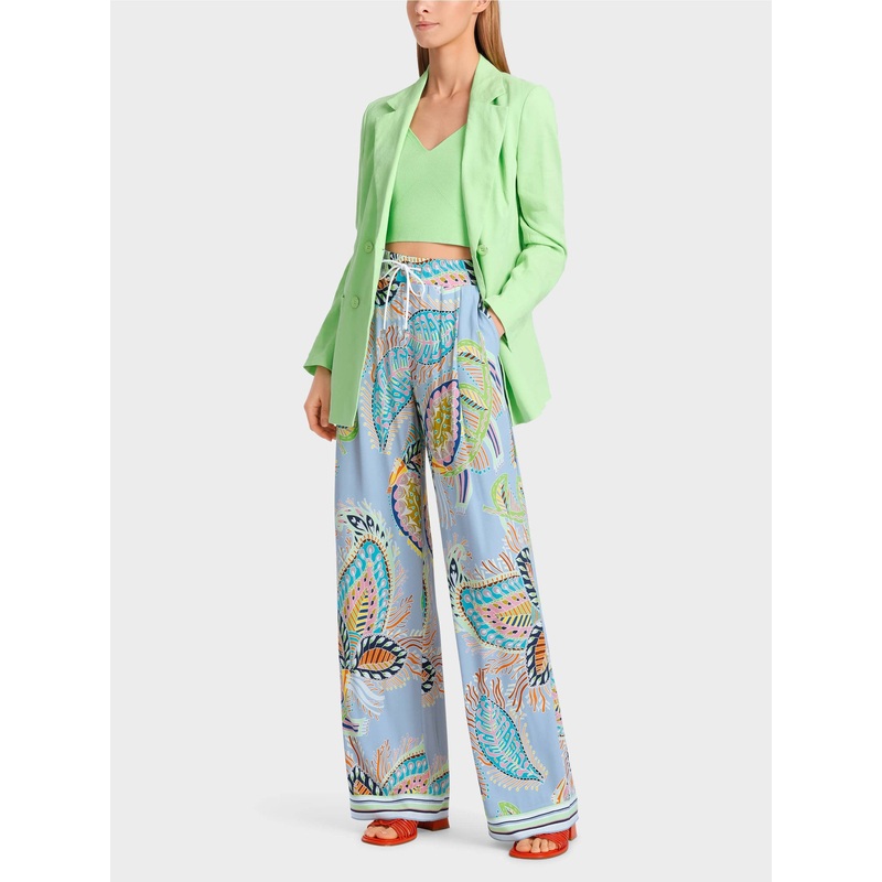 Wedi Model - Pleated Pants