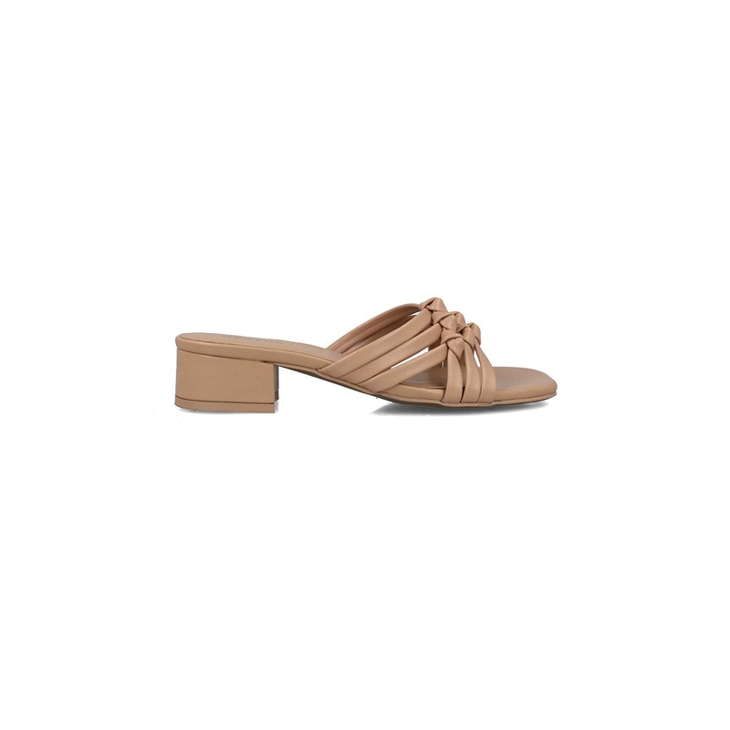 Brown Slippers With Kitten Heel
