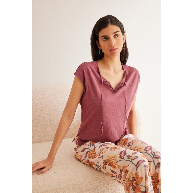 Maroon Short Sleeves T-Shirt