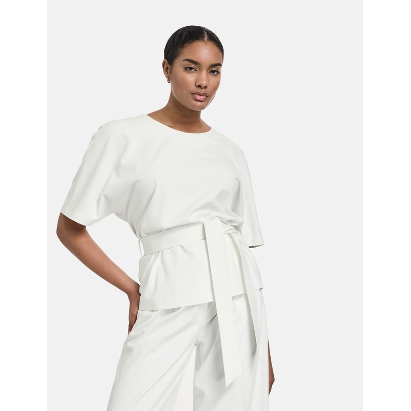 Blouse With A Tie-Around Belt