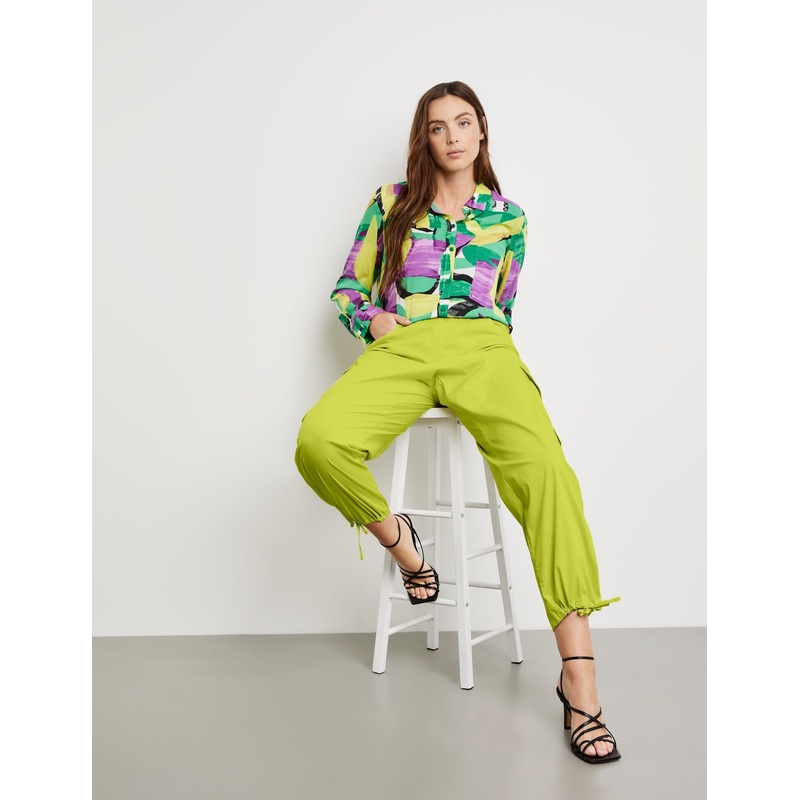 Cargo Trousers In A Cotton Blend