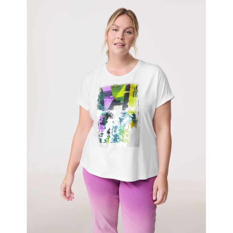 Casual Shirt With A Decorative Front Print