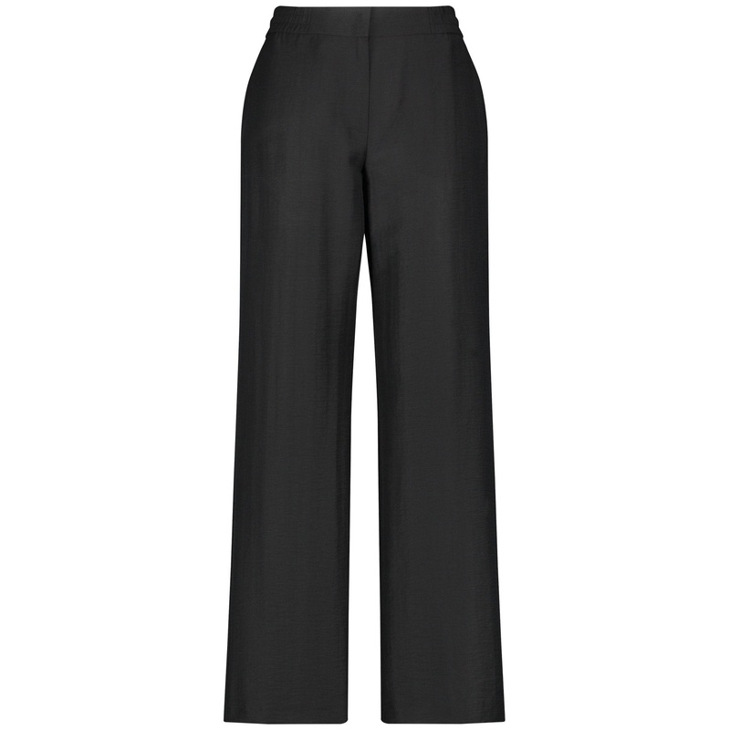 Flowing Trousers With A Stretch Waistband