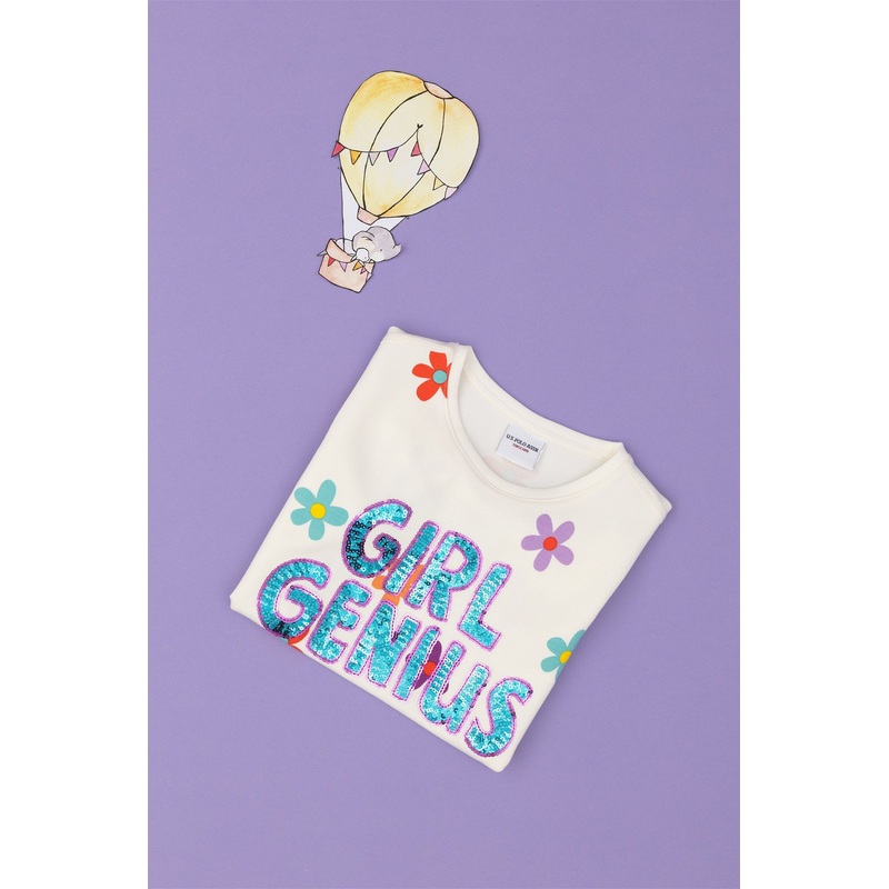 Graphic T-Shirt With All Over Print