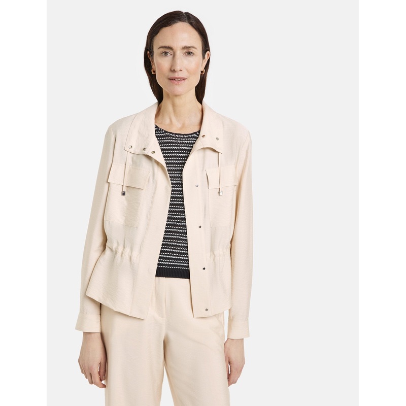 Lightweight Blazer Jacket With A Drawstring