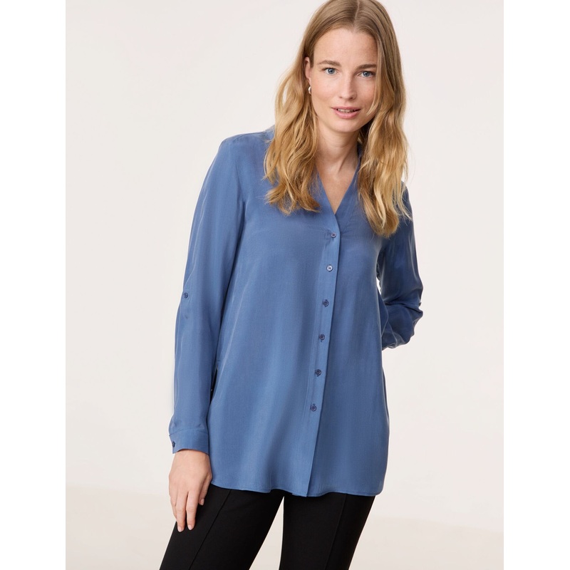 Flowing Blouse With Side Slits