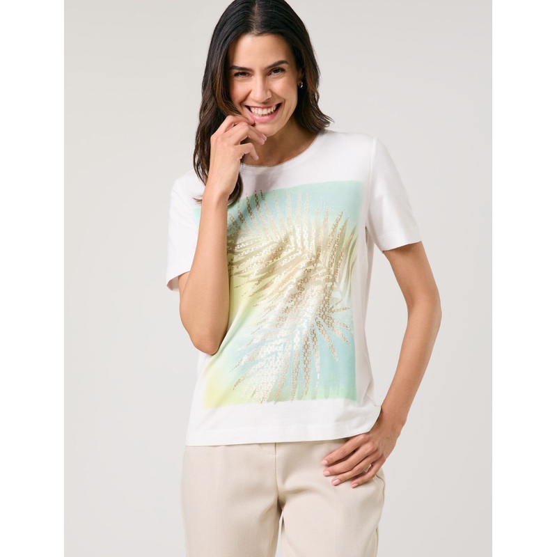 T-Shirt with a Shimmering Front Print