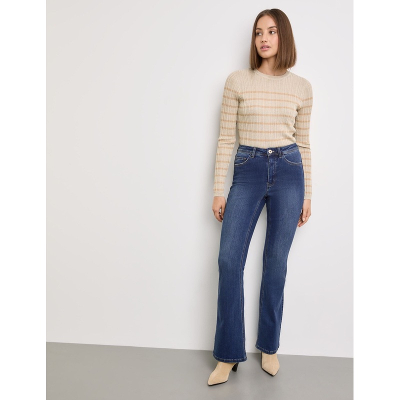 Bootcut Jeans
