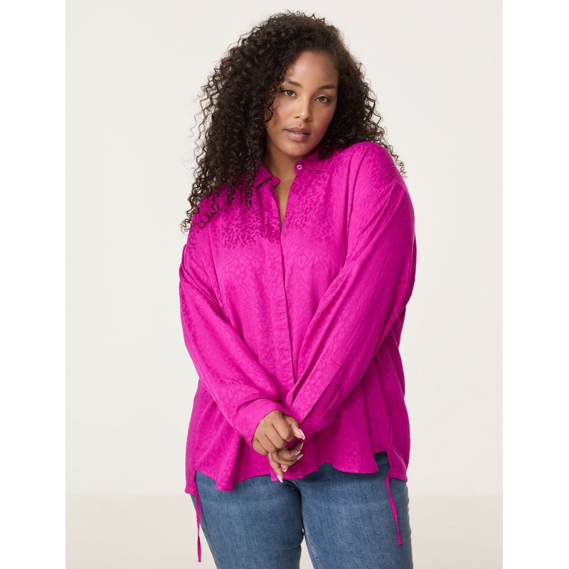 Flowing Shirt Blouse With A Drawstring