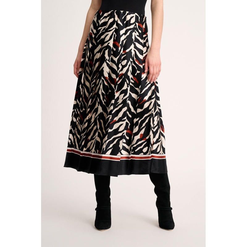 Foga Pleated Skirt