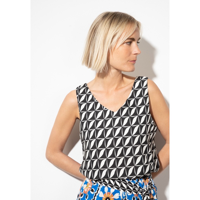 Graphic Print Blouse Top