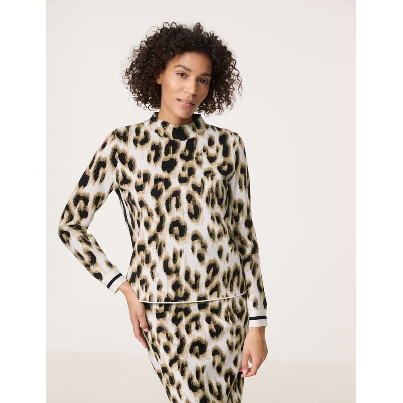 Jacquard Jumper With An Animal Print