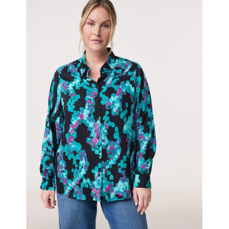 Long Shirt Blouse With An All-Over Print