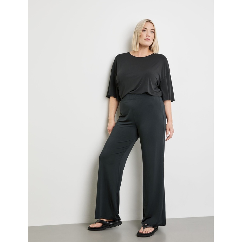 Wide Trousers Made Of Fine Slinky Jersey