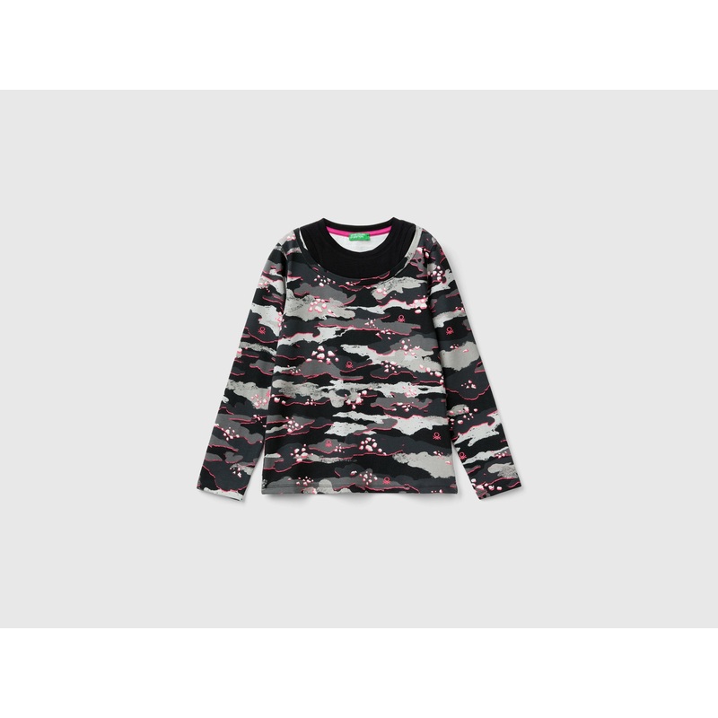 Camouflage T-Shirt With Neon Details