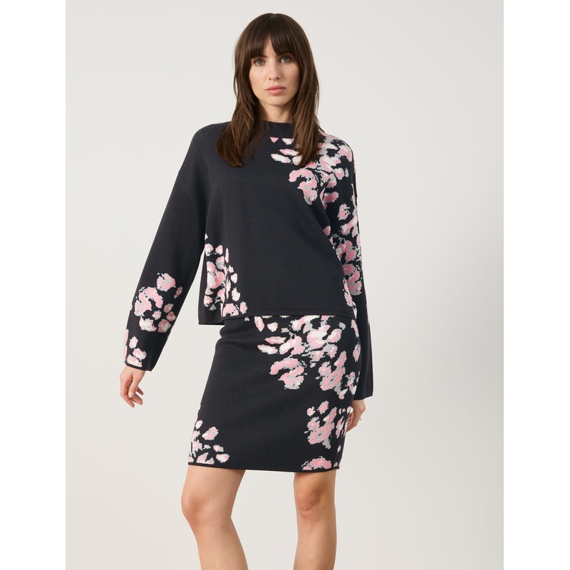 Jumper With Positioned Floral Jacquard