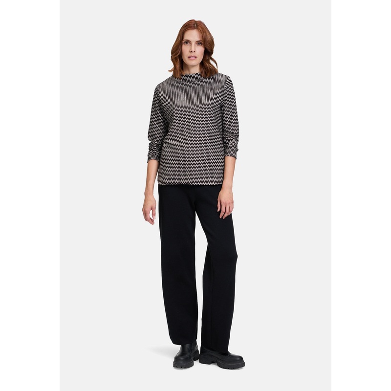 Pull-On Trousers With Elastic Waistband