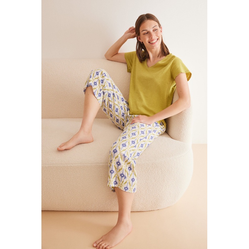 Capri Pants Stamped Ikat